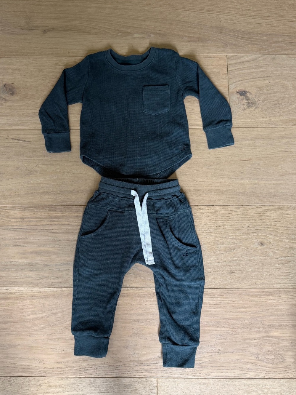 Little Bipsy 12-18month jogger Set